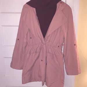 Lightweight rain coat